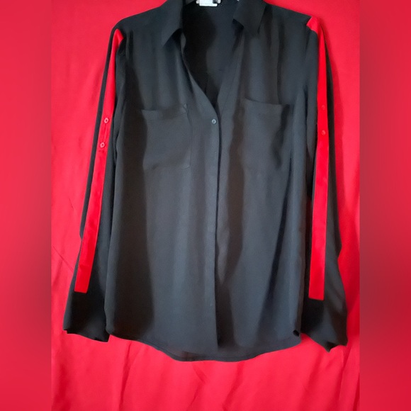 Express Tops - Express Black with Red Slim Fit Blouse